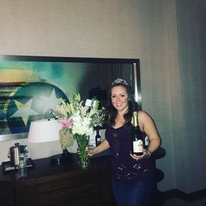 Meet your Posher, Carmia